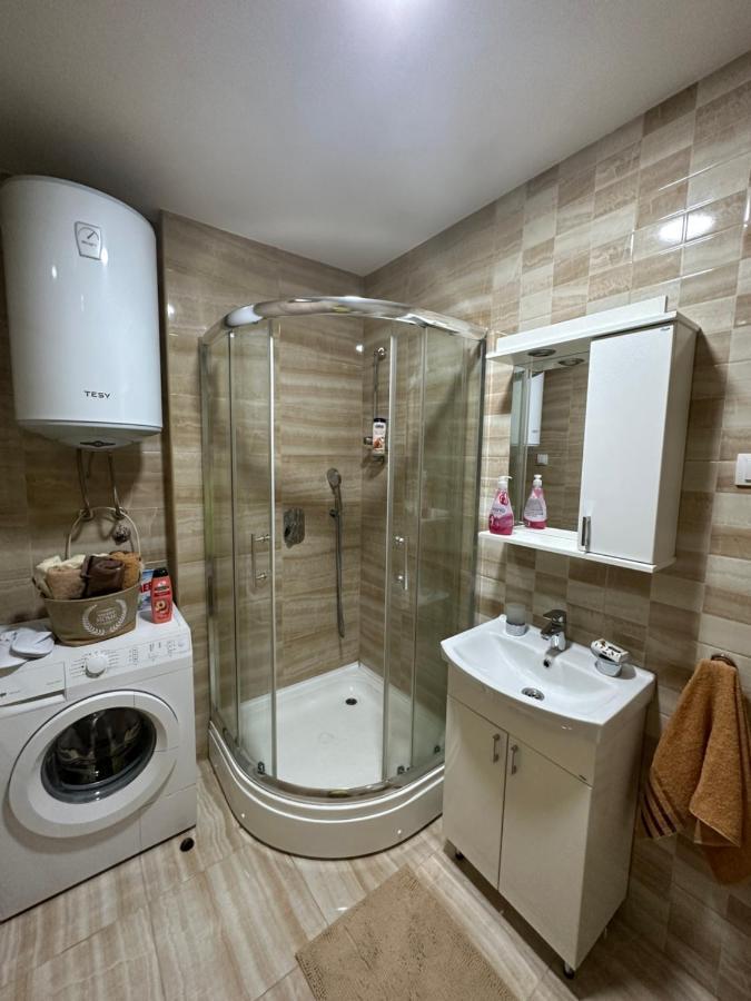 Kropa Apartman Подгорица Экстерьер фото