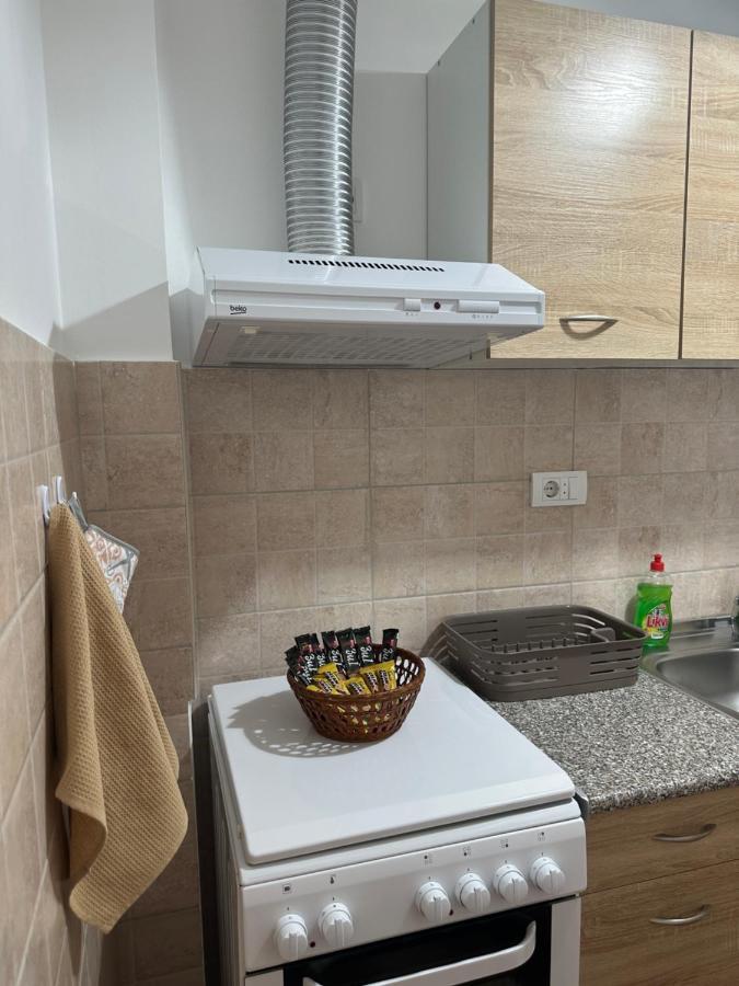 Kropa Apartman Подгорица Экстерьер фото