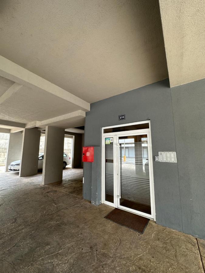 Kropa Apartman Подгорица Экстерьер фото
