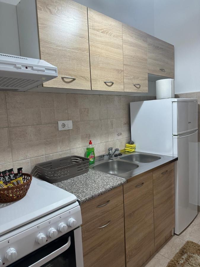 Kropa Apartman Подгорица Экстерьер фото